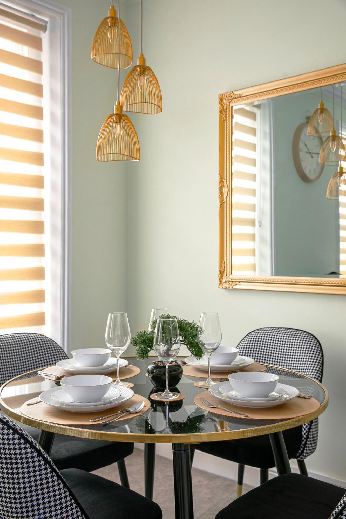 شقة Cosy Flat 5 Min From Holland Park Station! لندن المظهر الخارجي الصورة